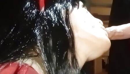 Diablita in gloryhole