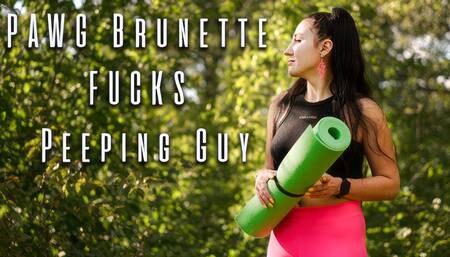 PAWG Yoga Teen Fucks Peeping Guy