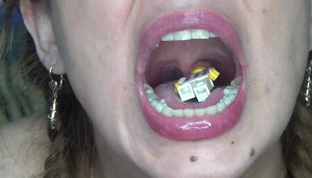 I Swallowed a Football Idol, I Swallowed Lionel Messi!!