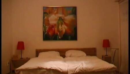 Bowwow Waitress Is Not Against to Have Quickie in Tyhe Motel Room with Cafe Visitor After Her Shift