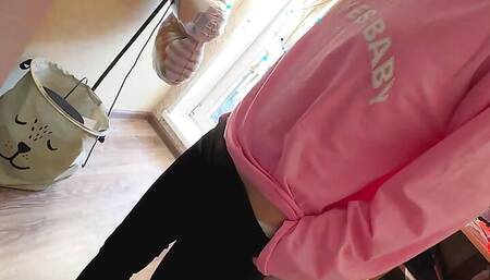 Cuckold dude asked me to show how I shave my pussy and butthole area