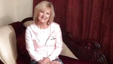 Casting Ellie desperate amateurs