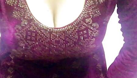 Ravina today night live screen boobs and pussy show