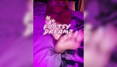 Footsy Dreamz: A Sensual Foot Fetish Fantasy