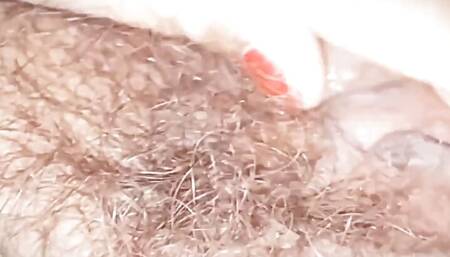 Asian Stepmom hairy cat got water till pump it