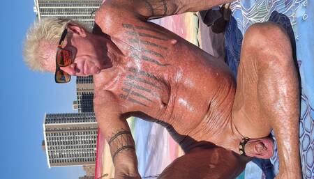 Last sunny day at the beach with my large dildo