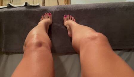 POV Barefoot Toe Play with Mirror Flexion