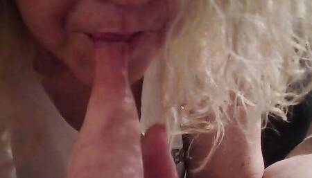 Blowjob with Cum Shot.. Play