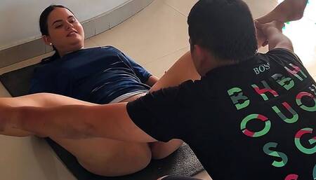 MY PERSONAL TRAINER GIVES ME A SEX LESSON WHEN MY HUSBAND IS NOT THERE