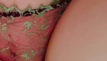 My wife's friend walked in front of me in panties, I could not resist and blew her! right in her!