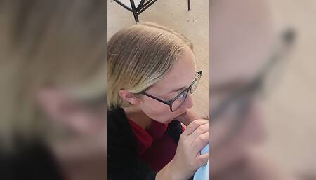 Outdoor Quickie: Red Dress Beauty Gives a Blowjob!