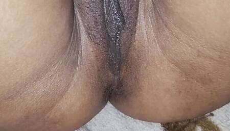 A Girl alone want to fuck so milky pussy and big pussy nude body