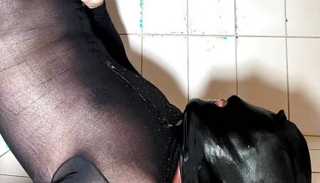 LOCKTOBER DAY 1 drinking piss