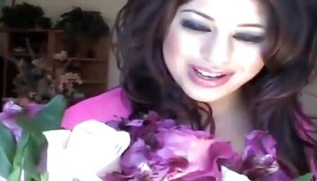 Britney Stevens Shows You How To Squirt & Get Fucked