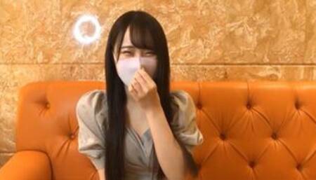 色気がエグいGカップ受付嬢のフェラ＆イラマチオ→顔射①。G-cup receptionist's blowjob and deep-throating, then face-fucking①.