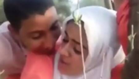 Desi Judva Bhai Bahan Latif Ltifa Doggy Outdoor Hijab Muslim