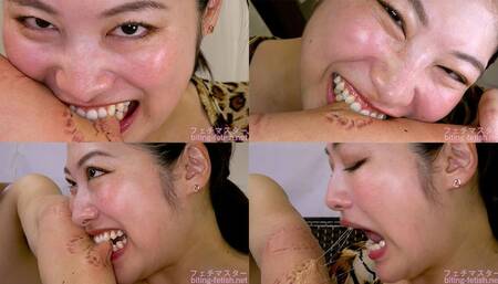 Miki Sunohara - beautiful girl has turned into a carnivorous beast and bites her male prey with her sharp teeth - MOV