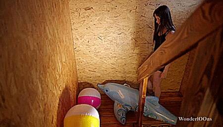 Angry Irene popping and deflate **4K**