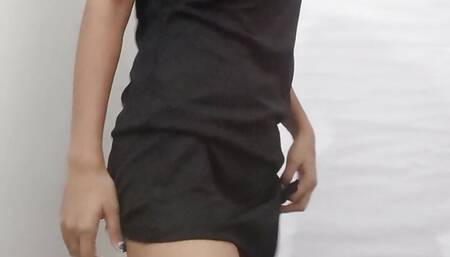 Cute Brunette Masturbating