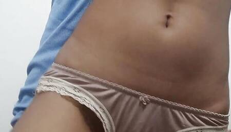 Hot saree girl squirting and big ass video