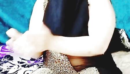 Adel Scandal with His Step Father's Wife He Entered to Me and Found Her Playing with Herself