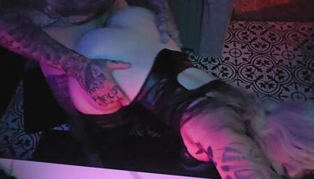 Amateur Husband Fucks Tattooed Wife from Behind in the Bathroom