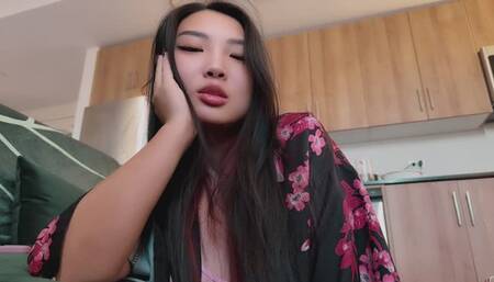 Giantess & Tiny: A Cuckold Story