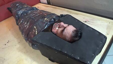 PRINCESS BLONDE LEAVING THE SLAVE DESPAIRING WITH HER SITTING ON HER FACE ON FACESITTING PART 1 BY SABRINA GRENN AND DANIEL SANTIAGO CAM BY DANI FULL HD