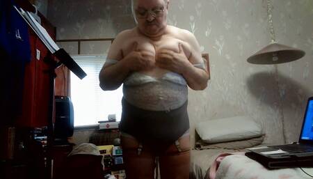 WIENER GIRL - playing with my boy wiener