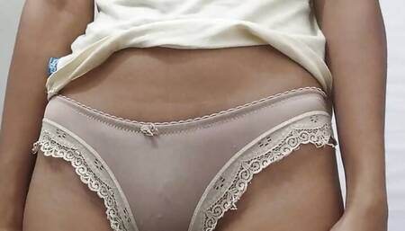 Hide and seek horny girl masturbate ????