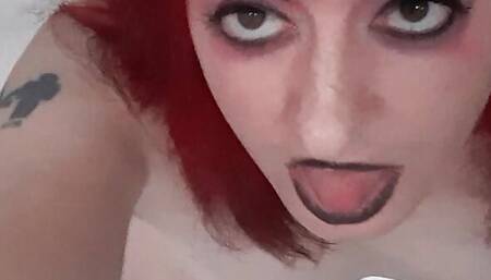 Goth girl masturbates on bathroom and cums