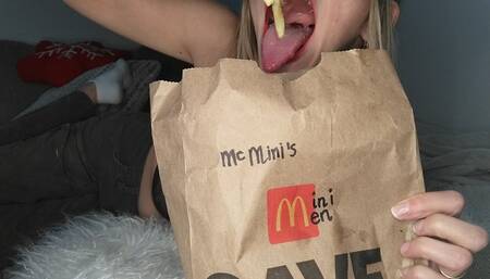 McMini's Mini Men mukbang