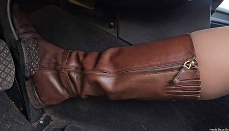 Revving BMW e46 in Brown Leather Boots