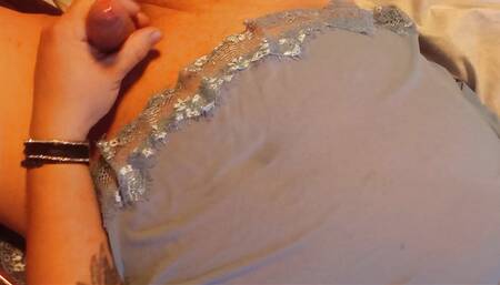 Sissy girl squirts for daddy