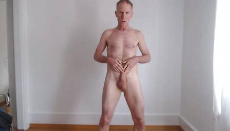 I make ass striptease and put a bottle into my asscunt