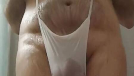 SHOWER WITH WHITE THONG