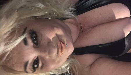 BlancaGirlBBW titty play while smoking