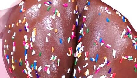 Spreading My Food Sprinkles Covered Asshole And Wet Pussy Wide Open During Closeup Extreme Fetish, Busty Young