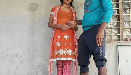 18 Year Old Indian Desi Village Girl Outdoor Hard Fucking Video