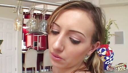 Her oil massage made her so horny that she needed two cocks