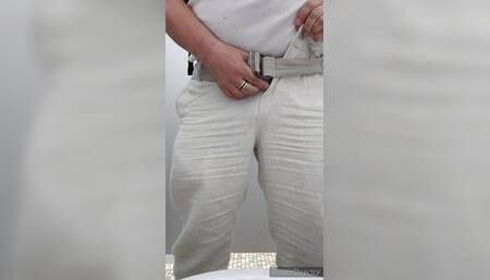 Pissing #013