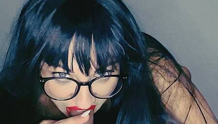 Extreme deep throat blow jobs and red lipstick fetish