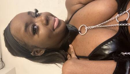 TWERK, STUNNING AFRICAN JAMAICA MODEL GIRL WITH NIPPLE SLIP - American Solo Female Modeling