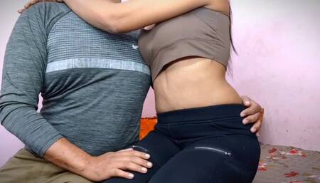 Enjoying hardcore sex with desi Gf and make her cum.