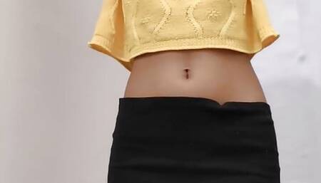 Akeli hoo ghar par or mood ban gya ????