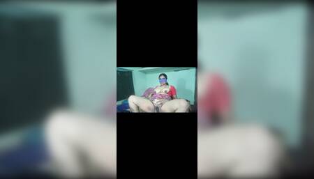 Beautyful sexy aunty loves the hordcore fucking any time sex