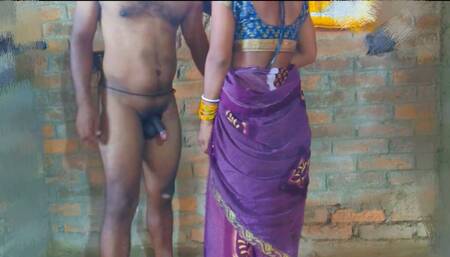 Indian Desi dehati housewife apne husband ka land chus ke bur chudwai(Bhabhi licked her brother in law's dick and got fucked)hin
