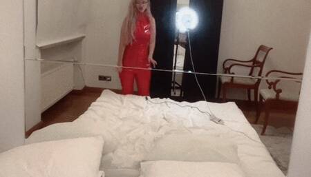 Shake your body like a girl