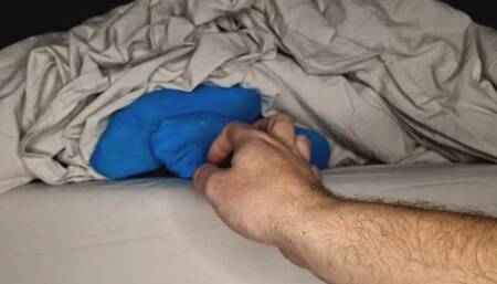 Tickled in the bed !