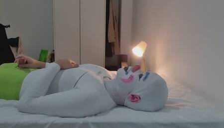 Clown fapping and eating his own cum